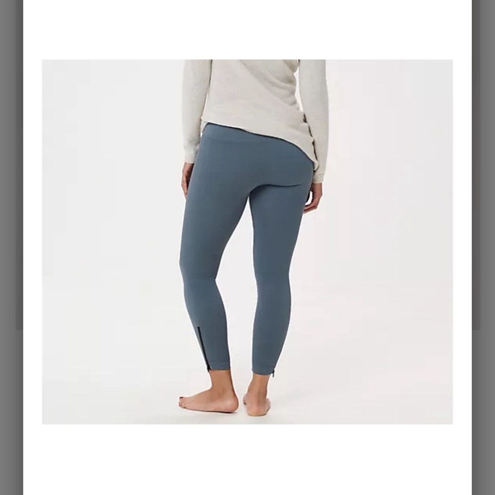 Spanx Seamless Side Zip Leggings - Picture 2 of 7